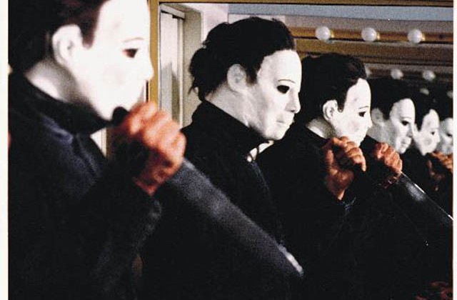 WATCHERS IN THE WOODS: REFLEXIVITY IN HORROR CINEMA